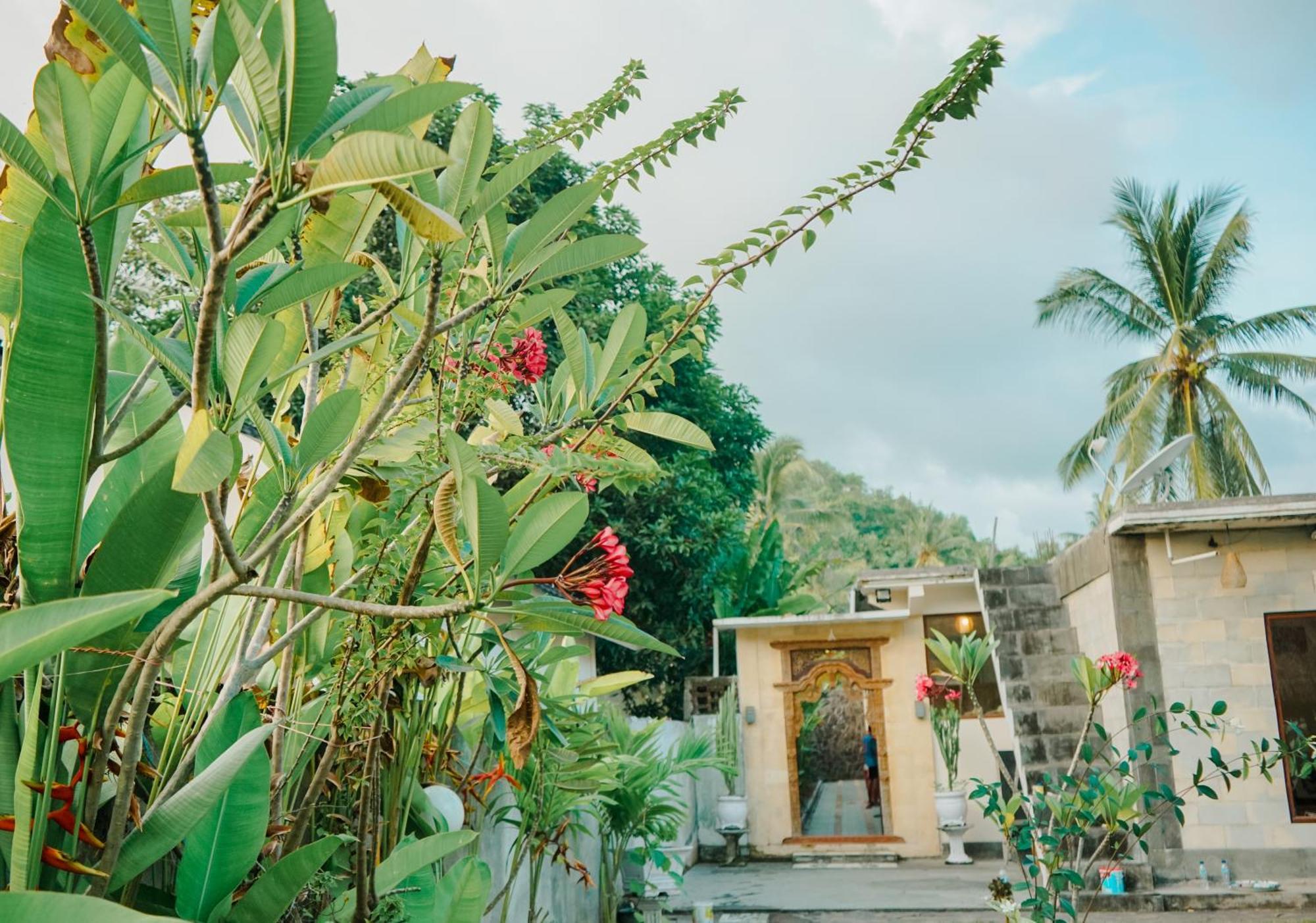 Zamzam Anjani Villa Lombok Praya Exteriör bild